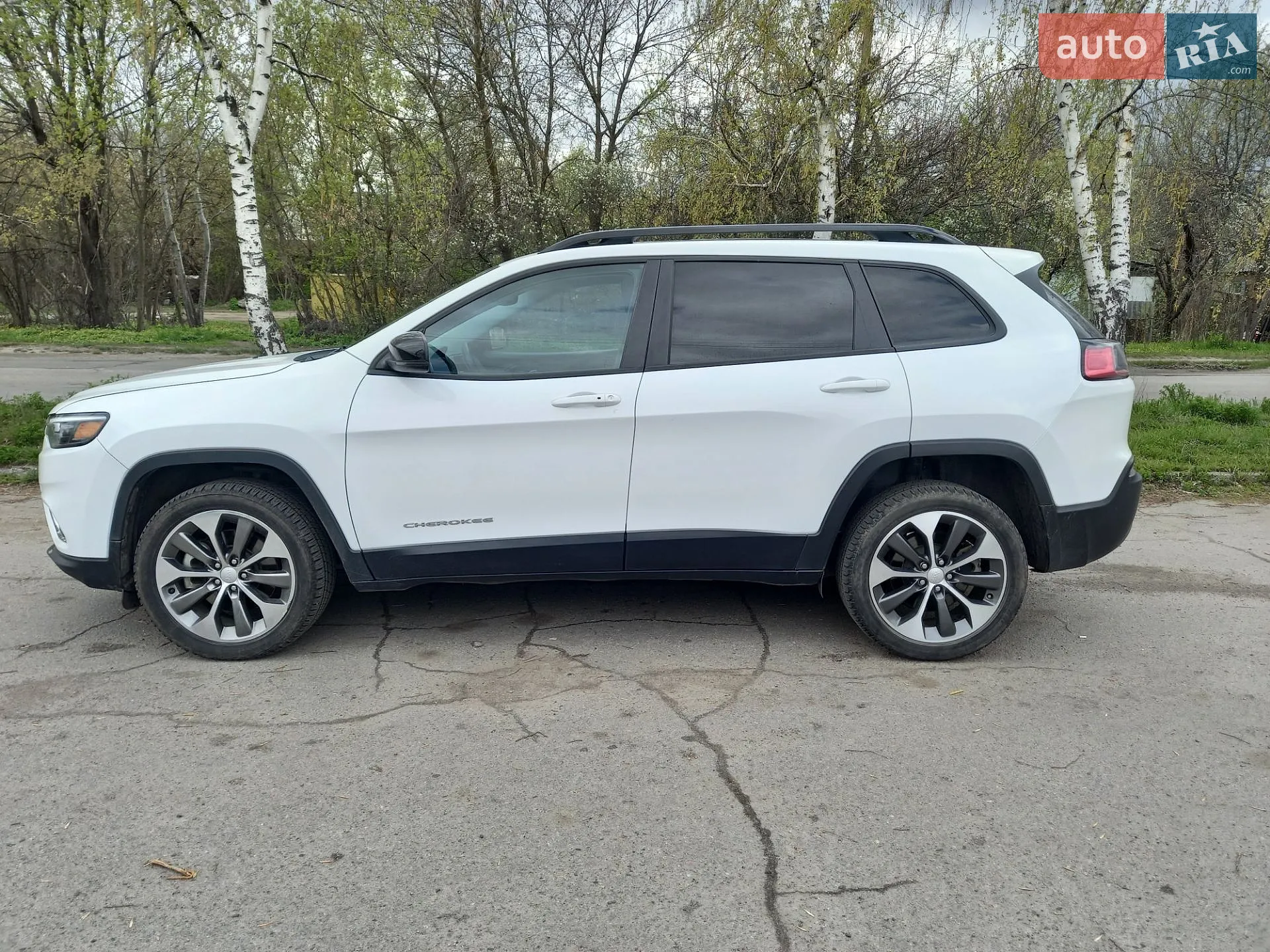2022 Jeep Cherokee - мініатюра 3