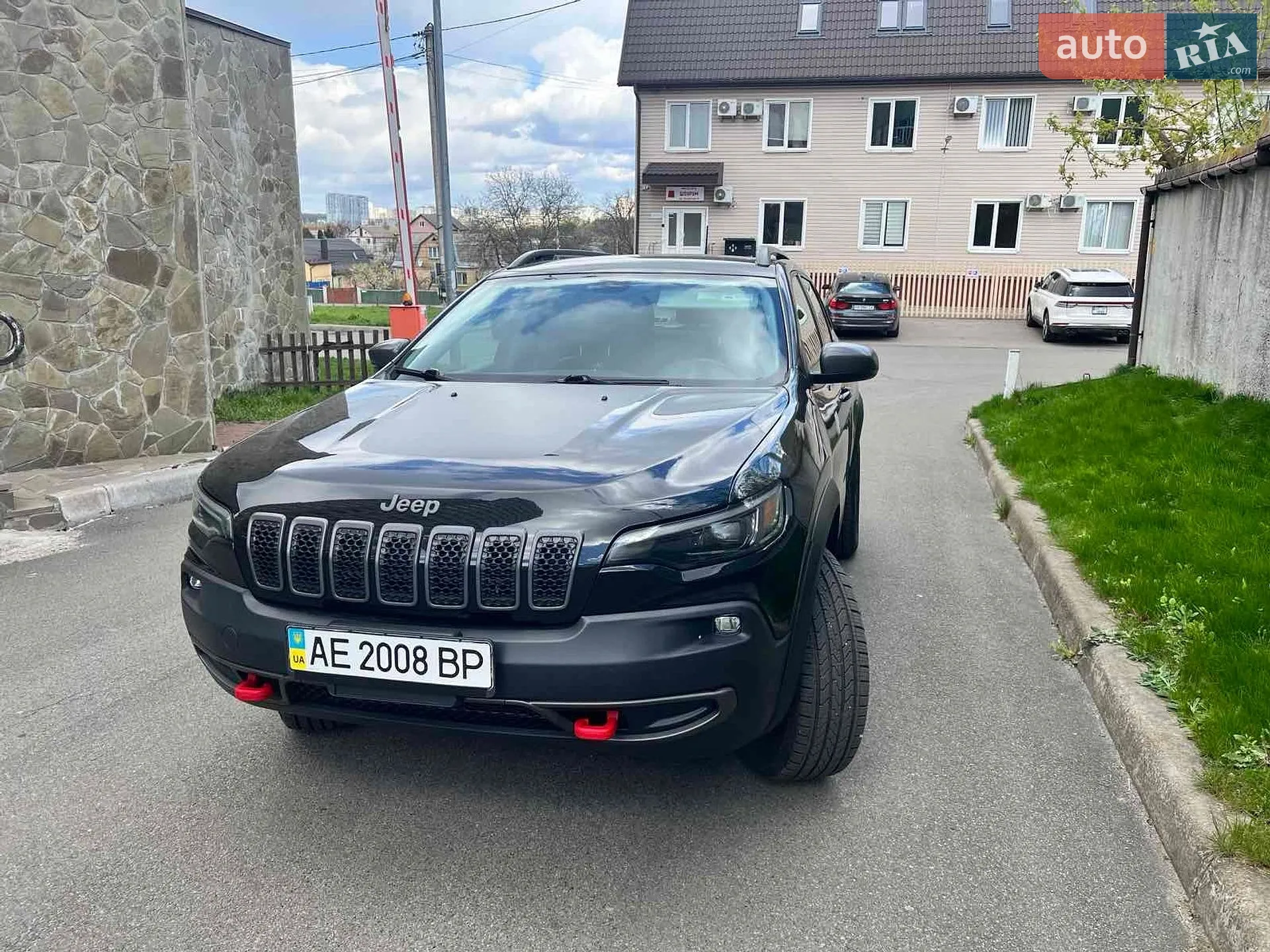 2019 Jeep Cherokee - мініатюра 2