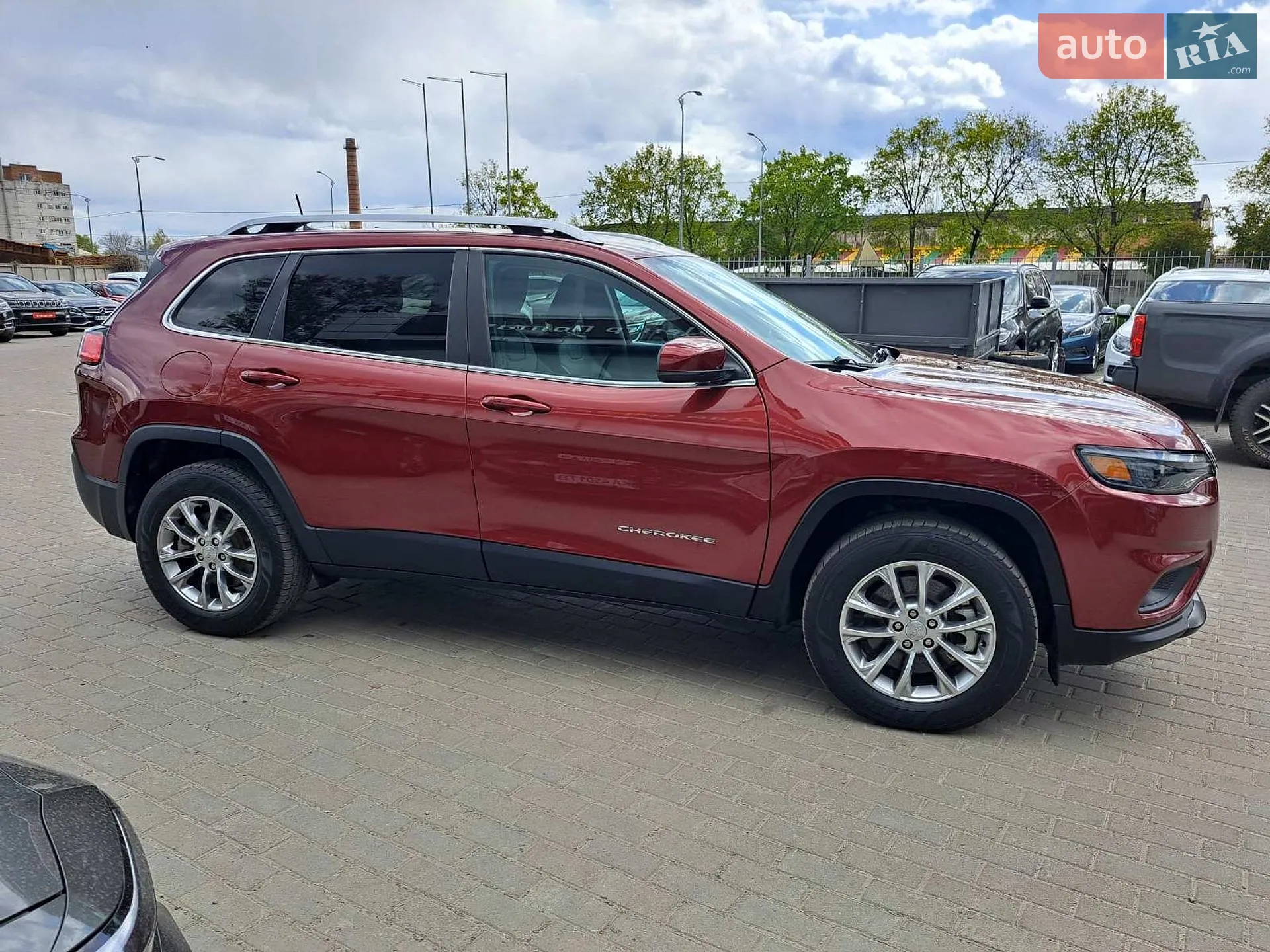 2021 Jeep Cherokee - мініатюра 44