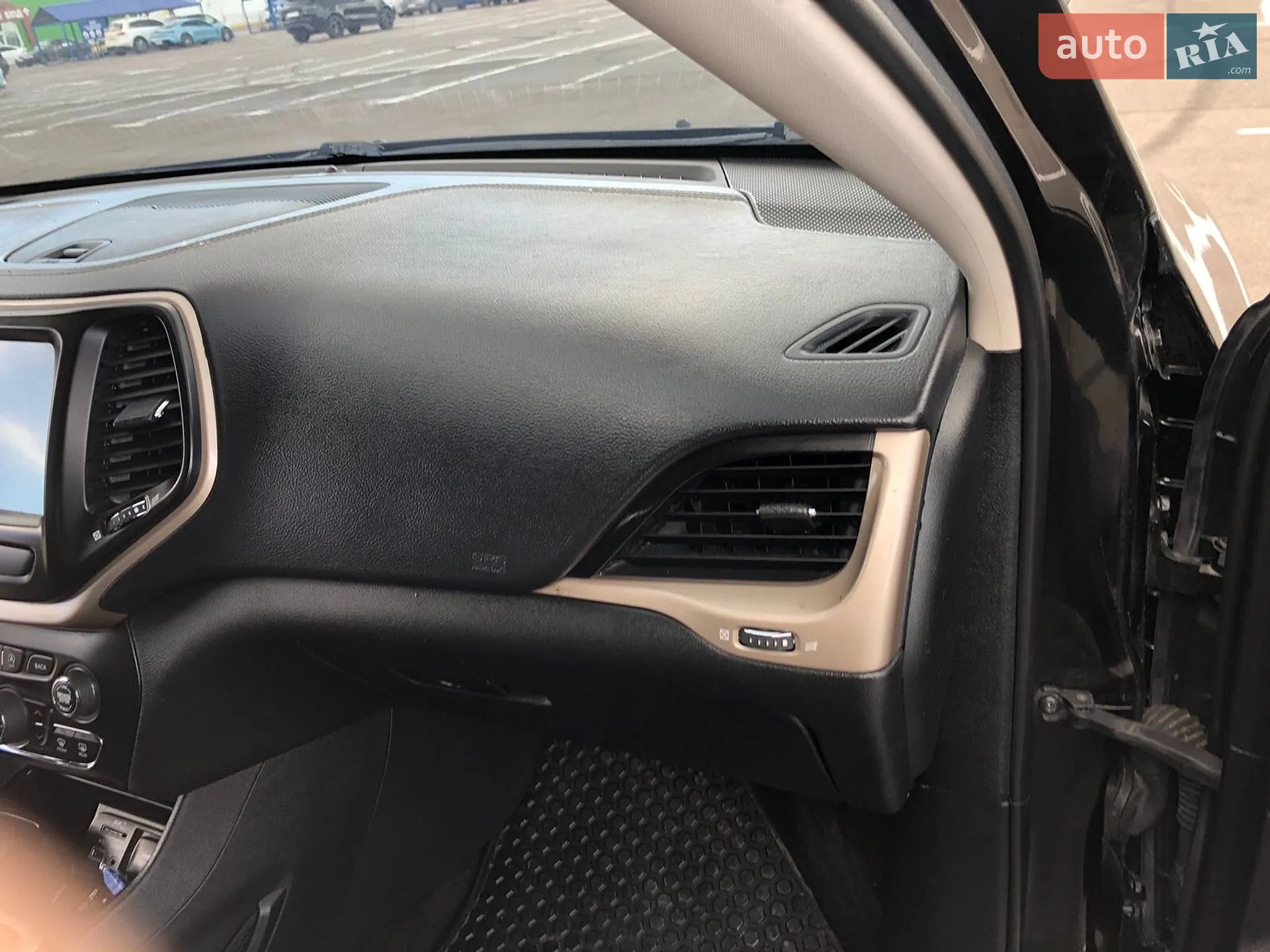 2015 Jeep Cherokee - мініатюра 17