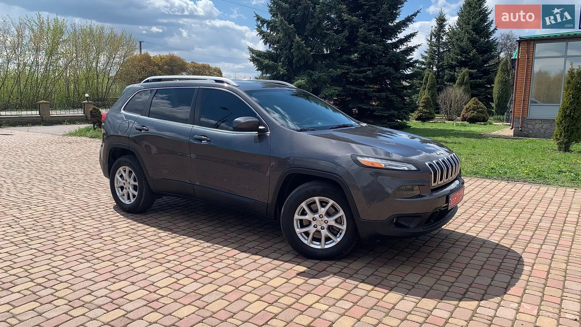 2018 Jeep Cherokee - мініатюра 14