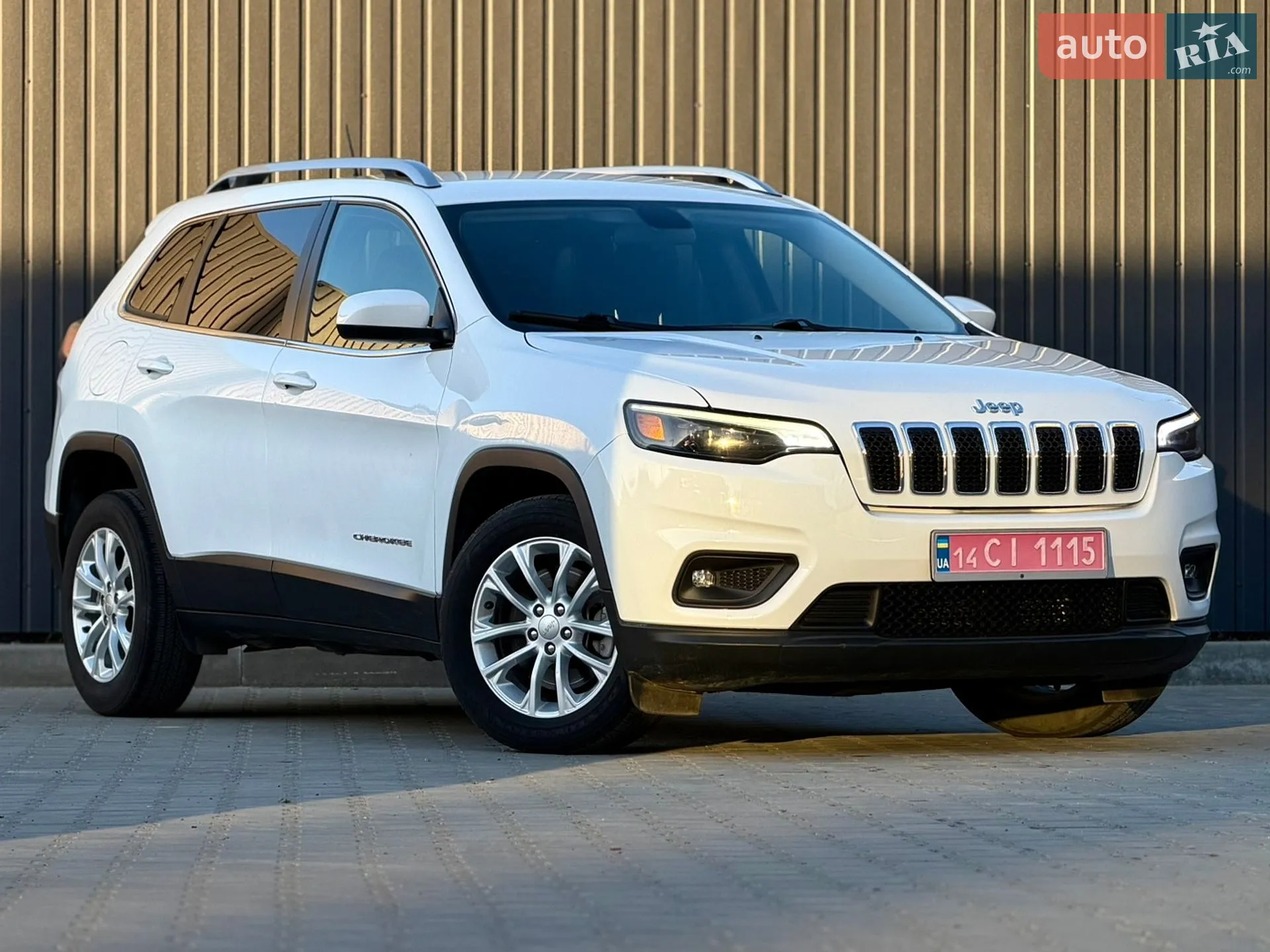 2019 Jeep Cherokee - мініатюра 3