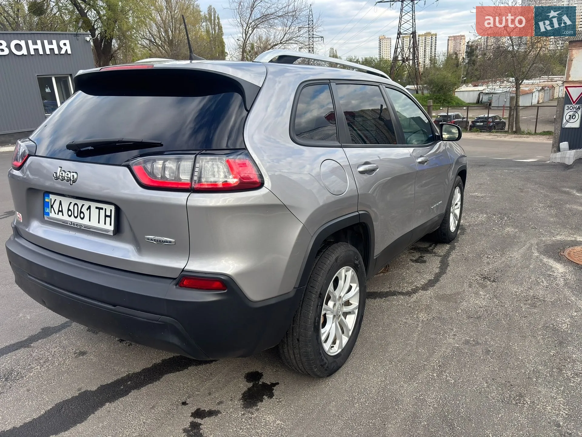 2020 Jeep Cherokee - мініатюра 19