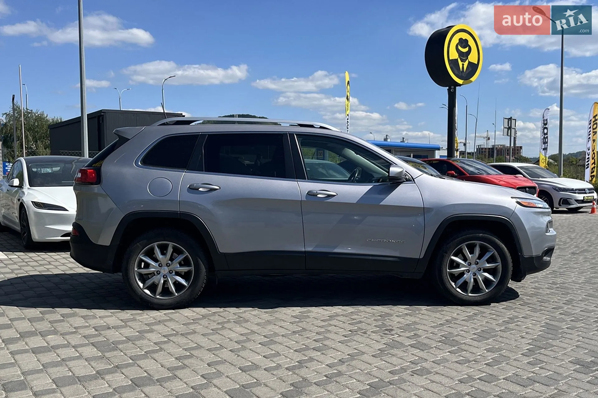 2017 Jeep Cherokee - мініатюра 8