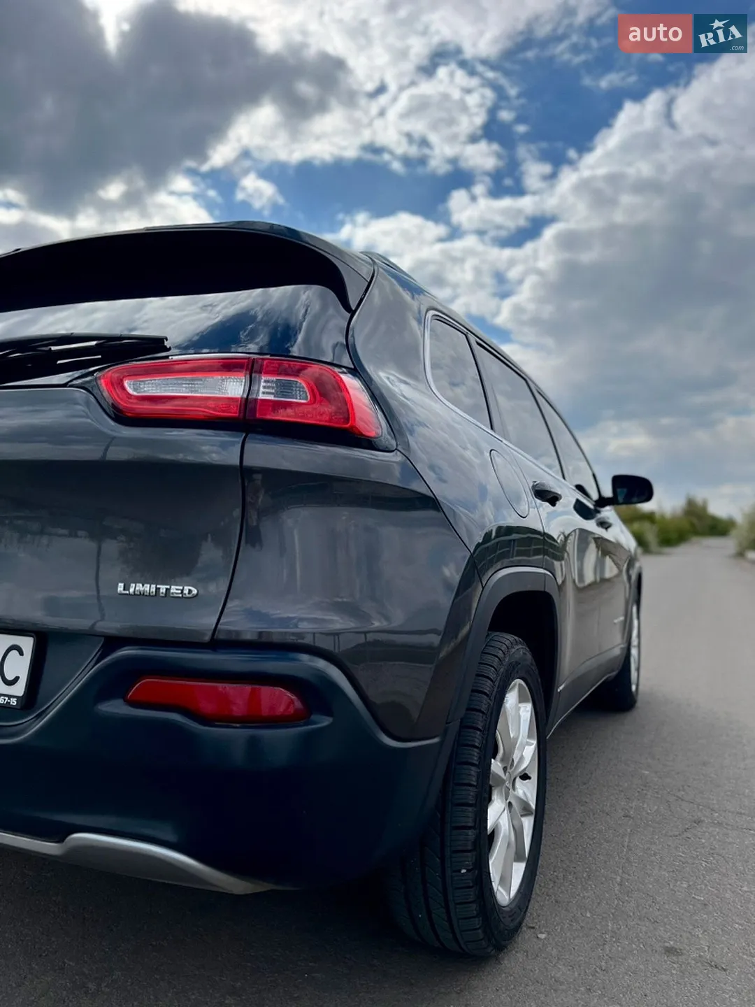 2015 Jeep Cherokee - мініатюра 6