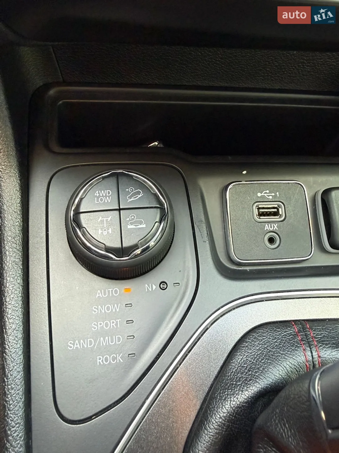 2019 Jeep Cherokee - мініатюра 17