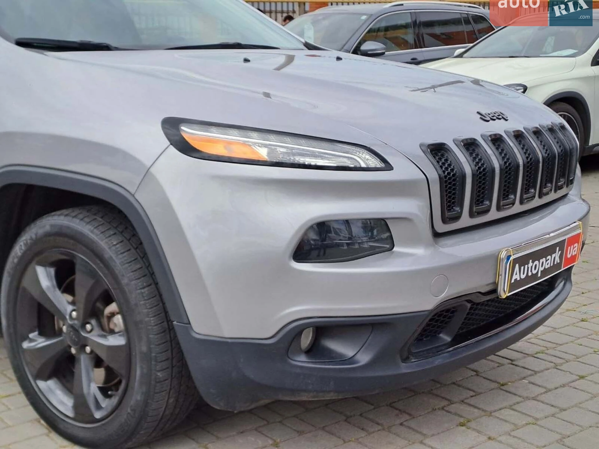 2017 Jeep Cherokee - мініатюра 6