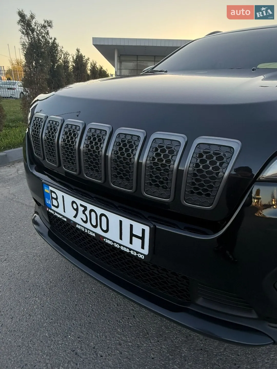 2020 Jeep Cherokee - мініатюра 29
