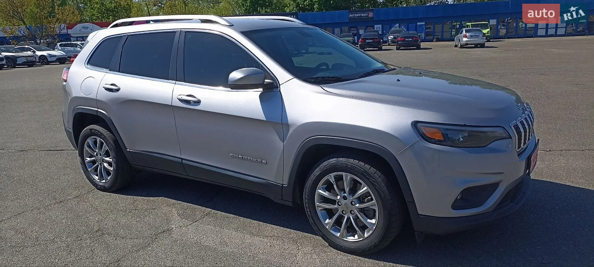 2018 Jeep Cherokee - мініатюра 3