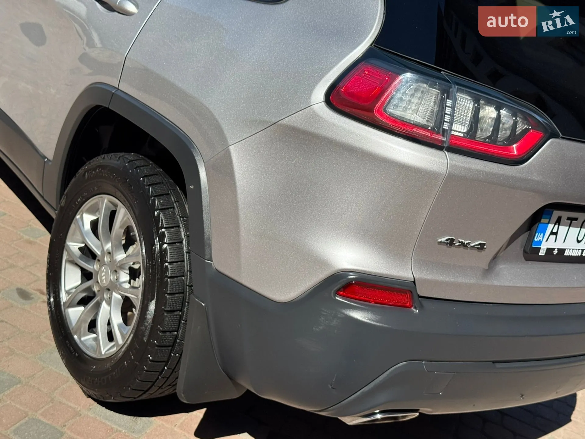 2018 Jeep Cherokee - мініатюра 41