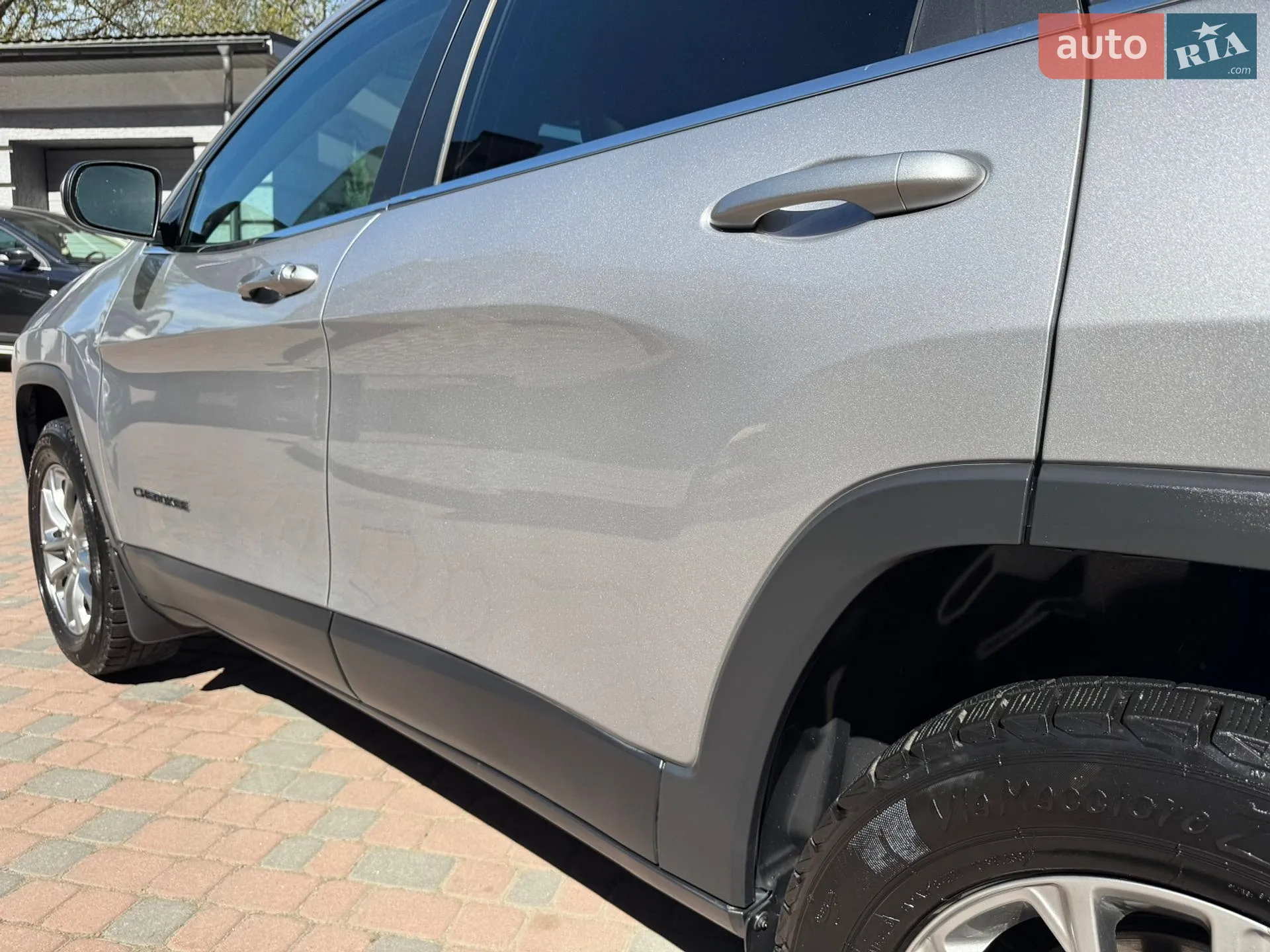 2018 Jeep Cherokee - мініатюра 46