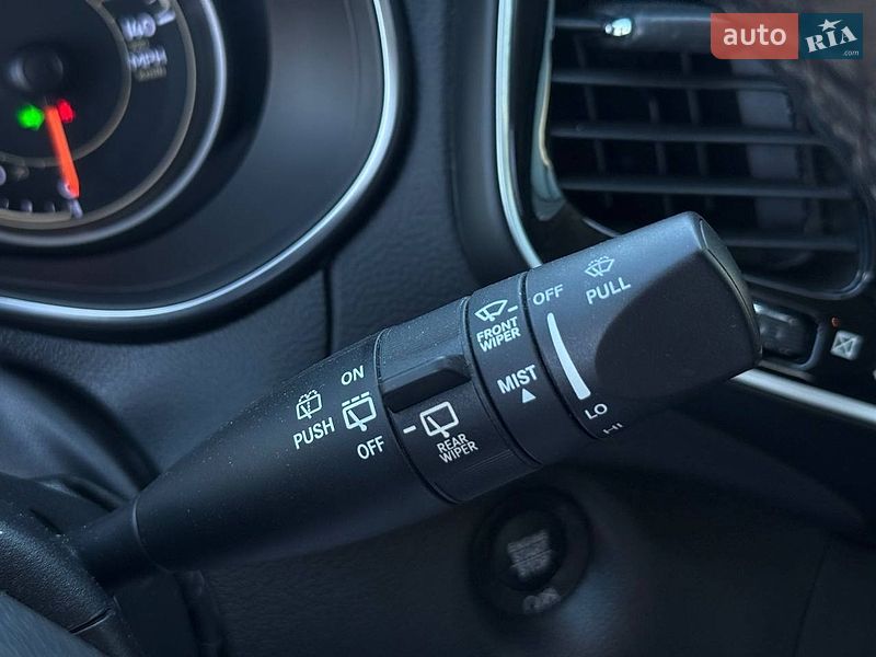 Внедорожник / Кроссовер Jeep Cherokee 2019 в Ровно
