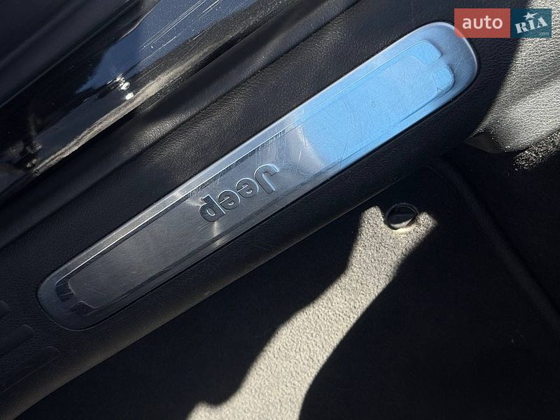 Внедорожник / Кроссовер Jeep Cherokee 2019 в Ровно