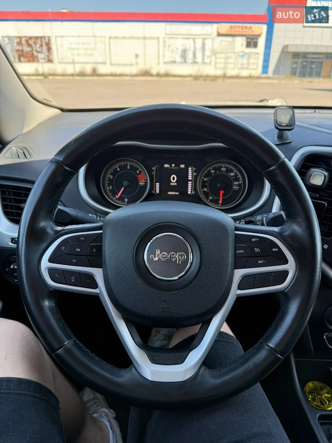 2017 Jeep Cherokee - мініатюра 10