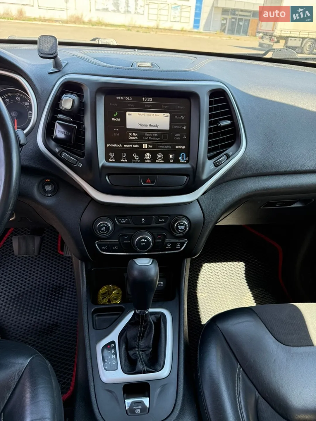 2017 Jeep Cherokee - мініатюра 11