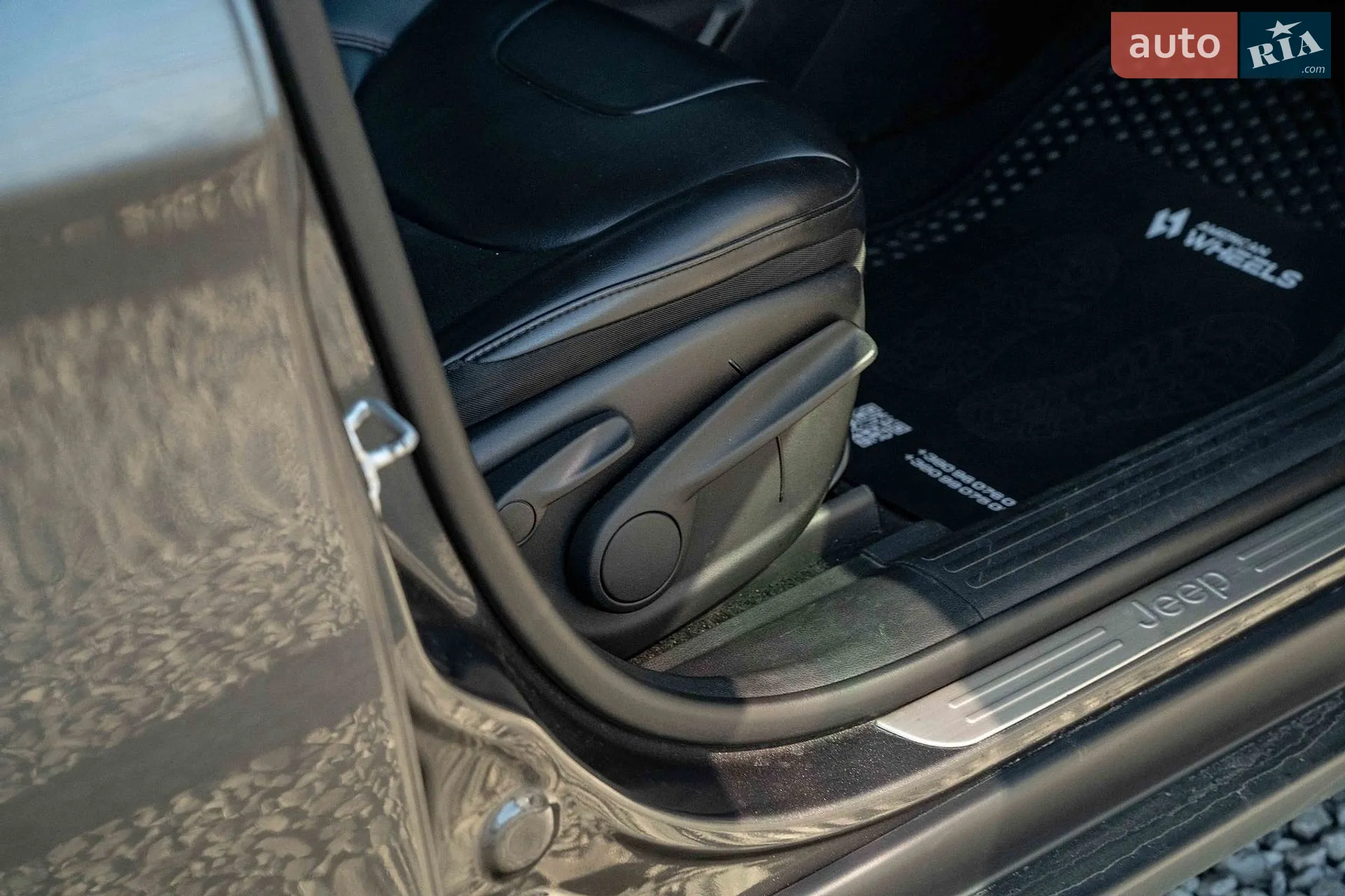 2019 Jeep Cherokee - мініатюра 37