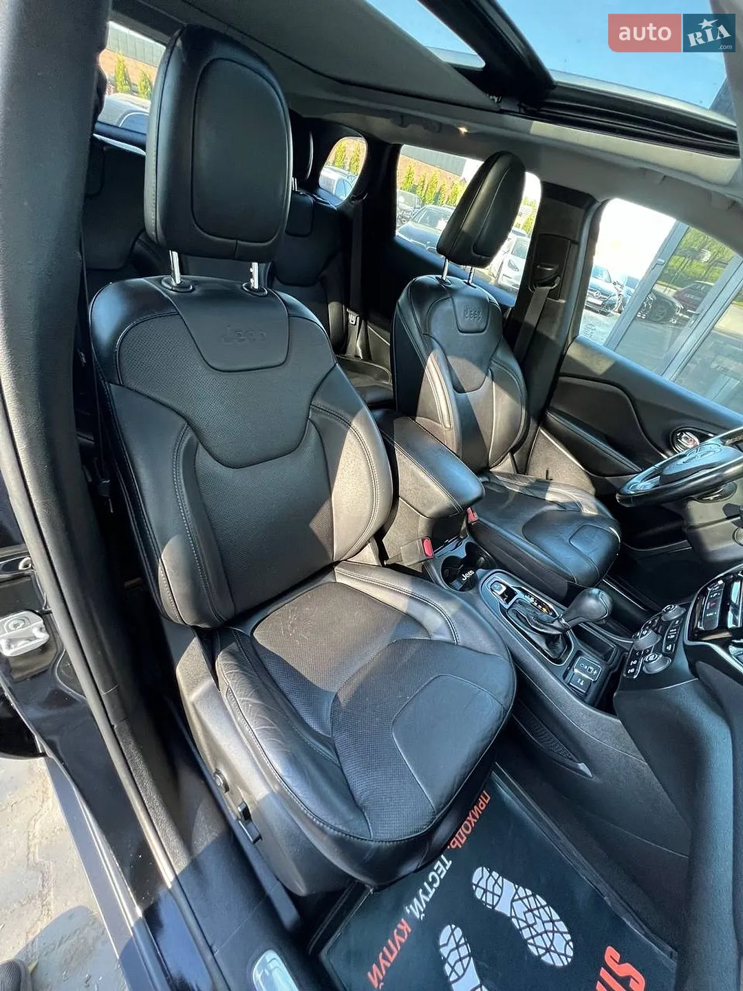2021 Jeep Cherokee - мініатюра 35