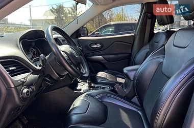 Внедорожник / Кроссовер Jeep Cherokee 2019 в Ивано-Франковске