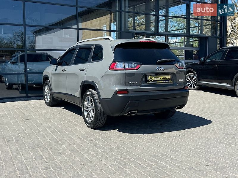 Внедорожник / Кроссовер Jeep Cherokee 2019 в Ивано-Франковске