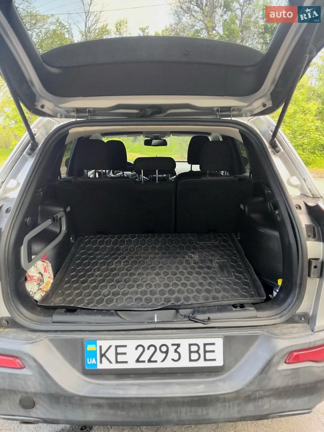 2016 Jeep Cherokee - мініатюра 12