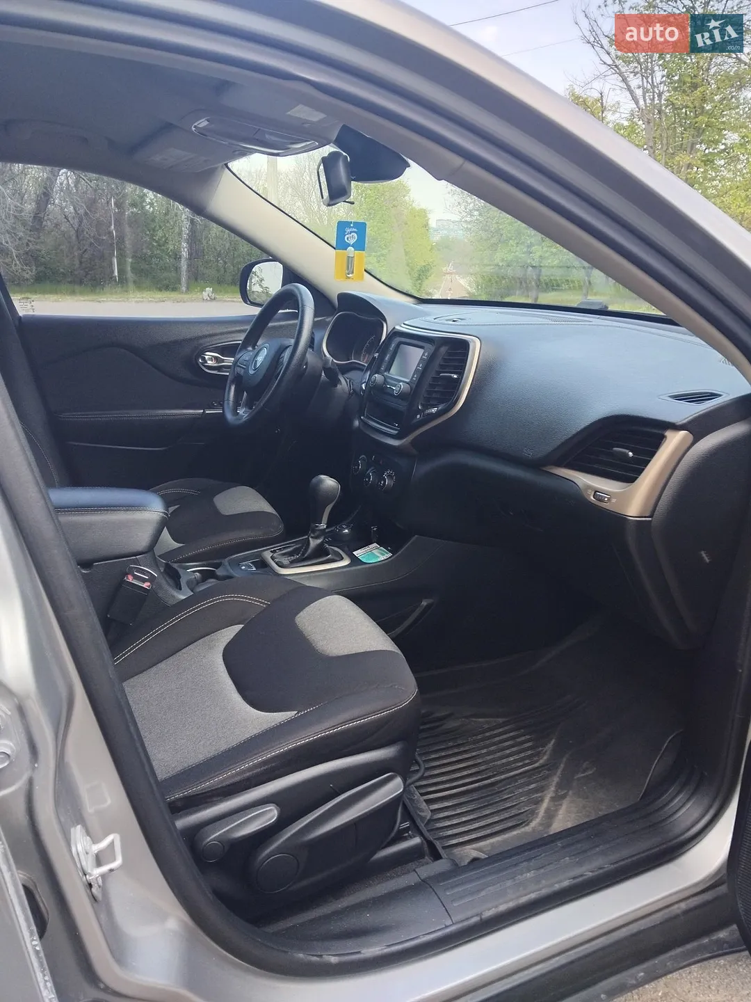 2016 Jeep Cherokee - мініатюра 10