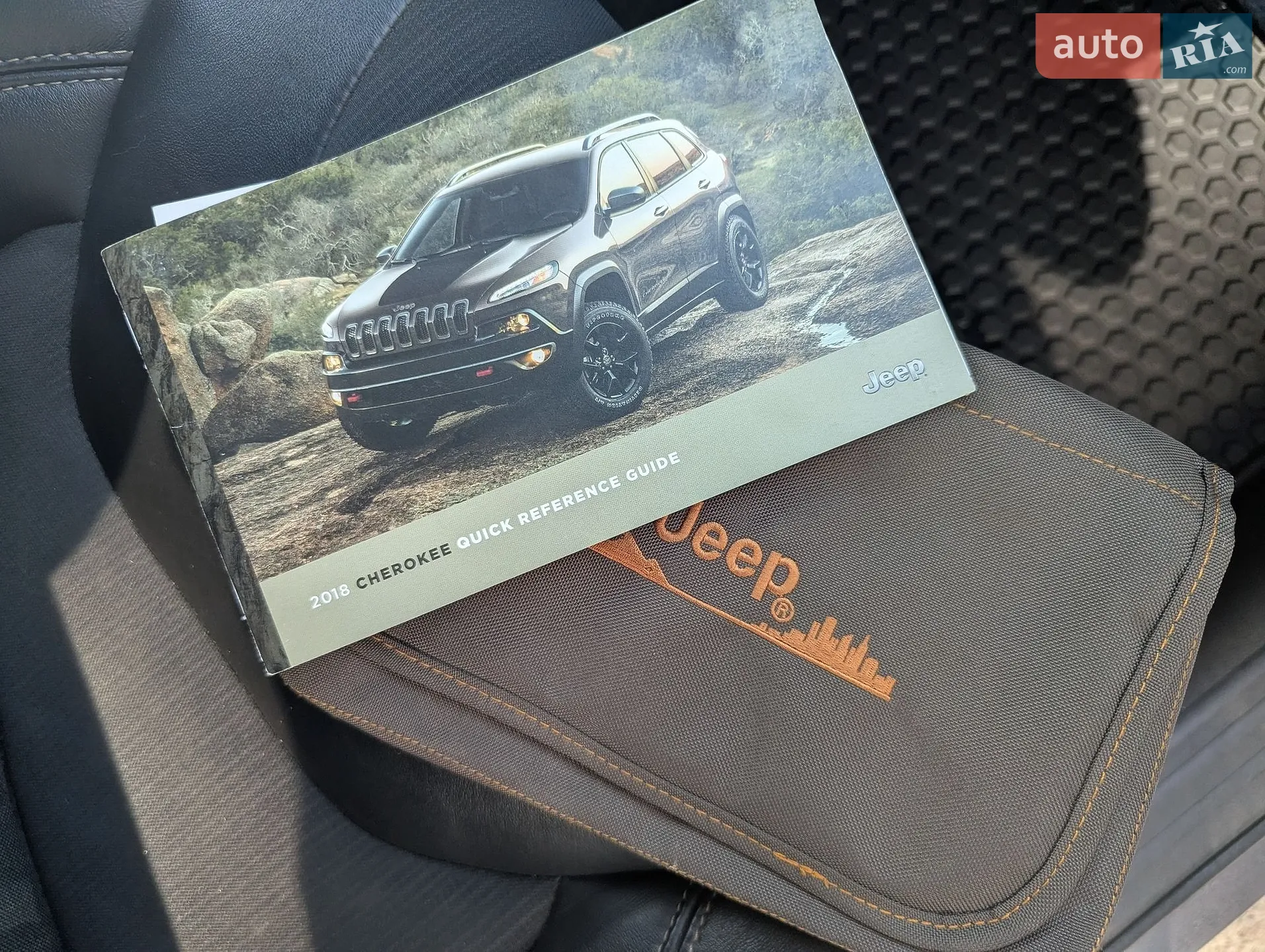 2017 Jeep Cherokee - мініатюра 26