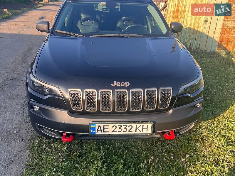 Позашляховик / Кросовер Jeep Cherokee 2019 в Кривому Розі