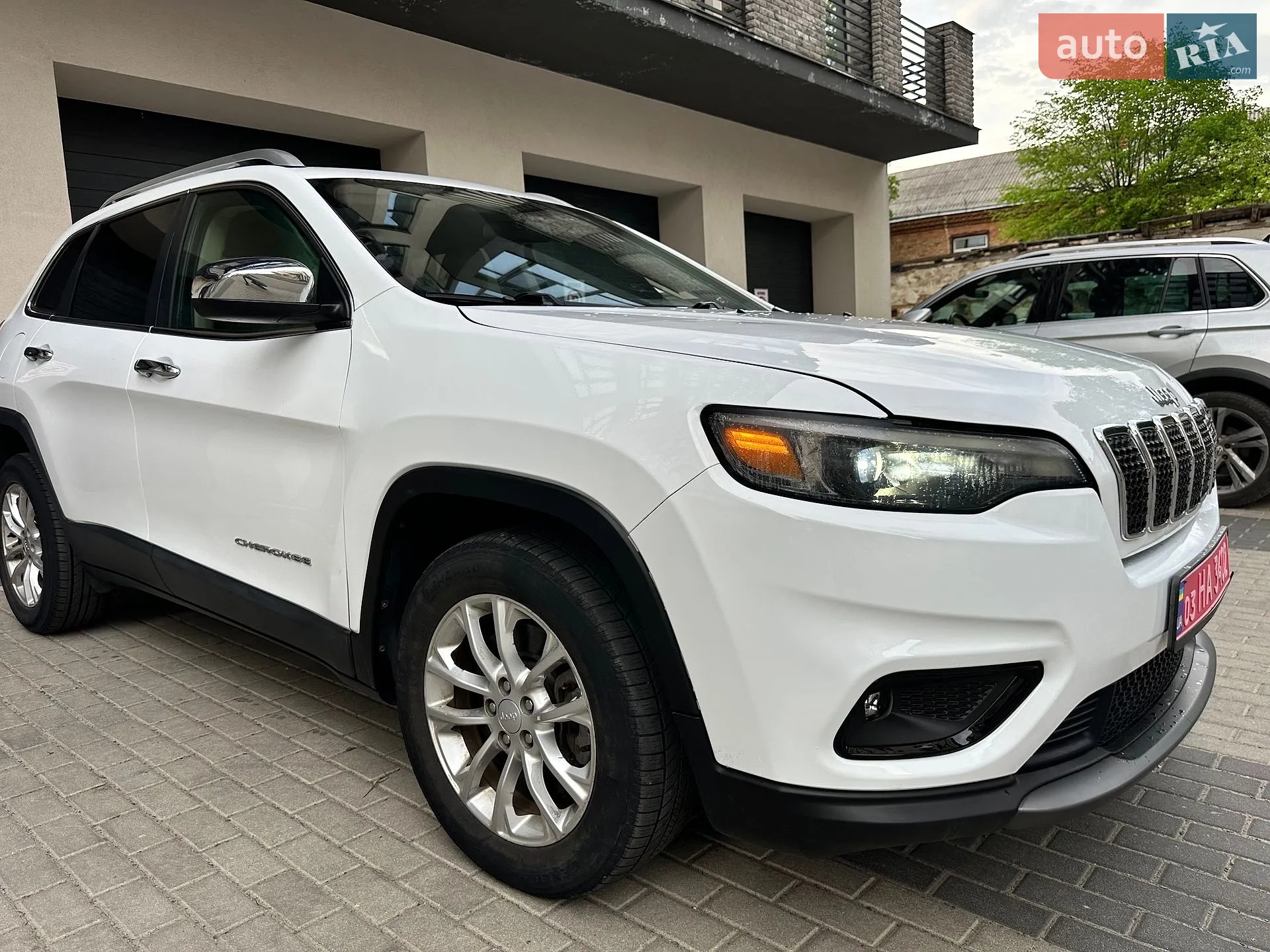 2019 Jeep Cherokee - мініатюра 11