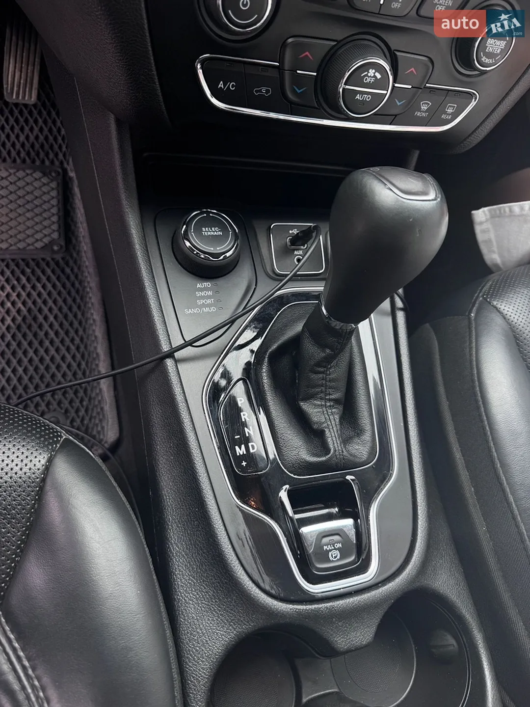 2018 Jeep Cherokee - мініатюра 22
