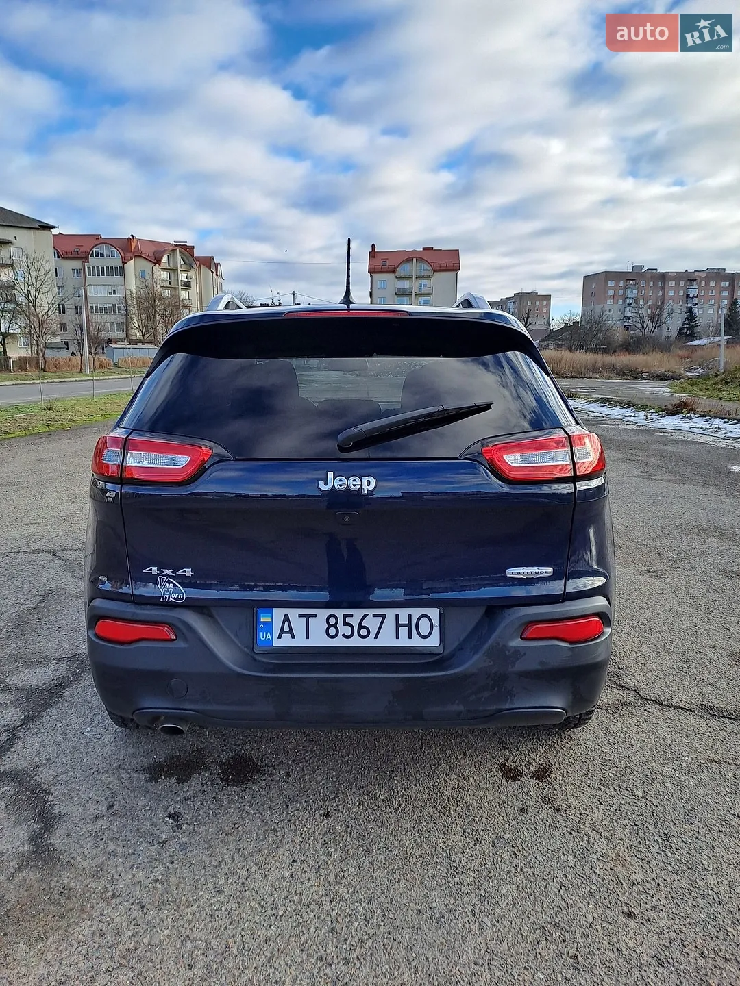 2015 Jeep Cherokee - мініатюра 3