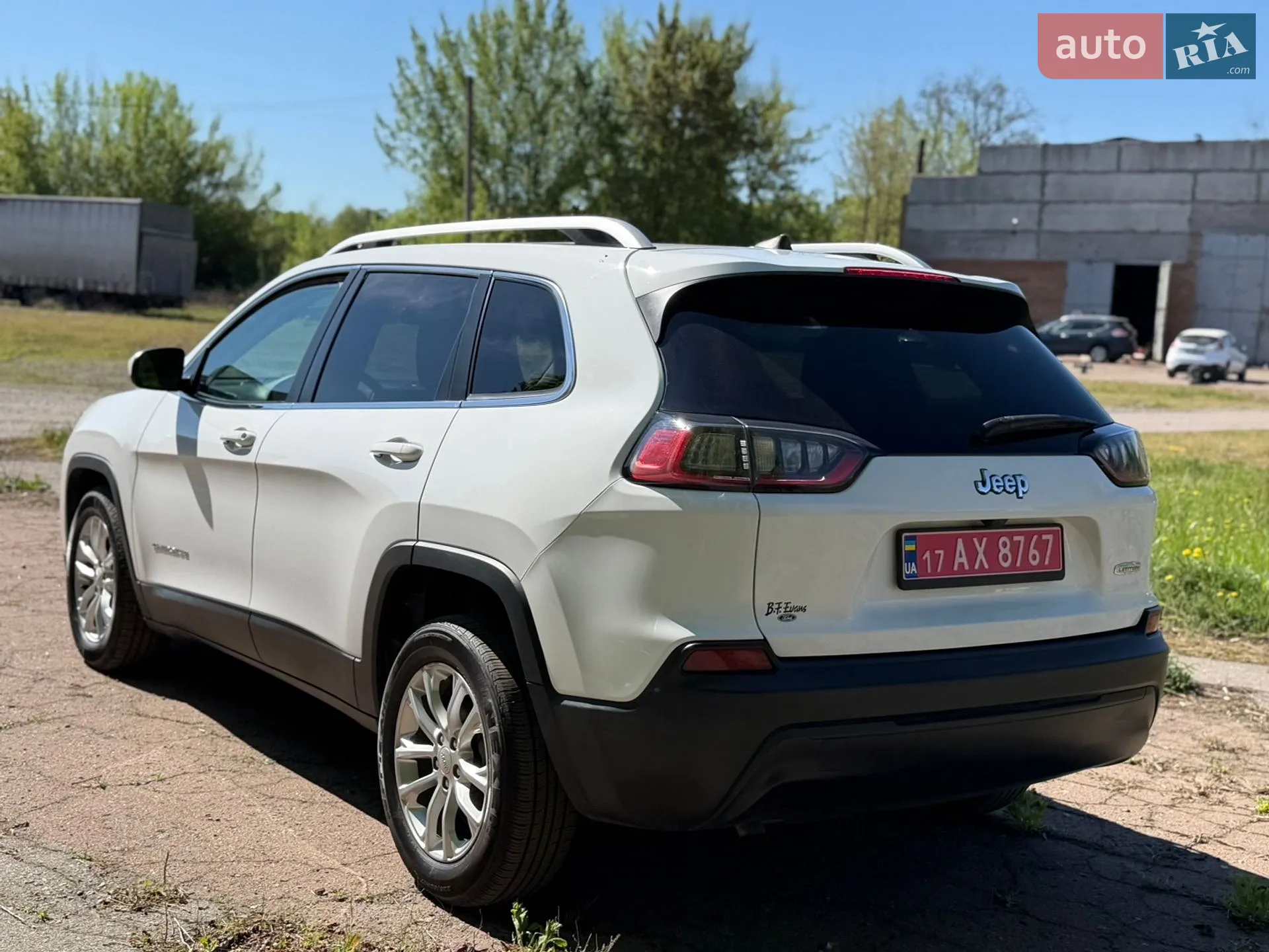 2019 Jeep Cherokee - мініатюра 41