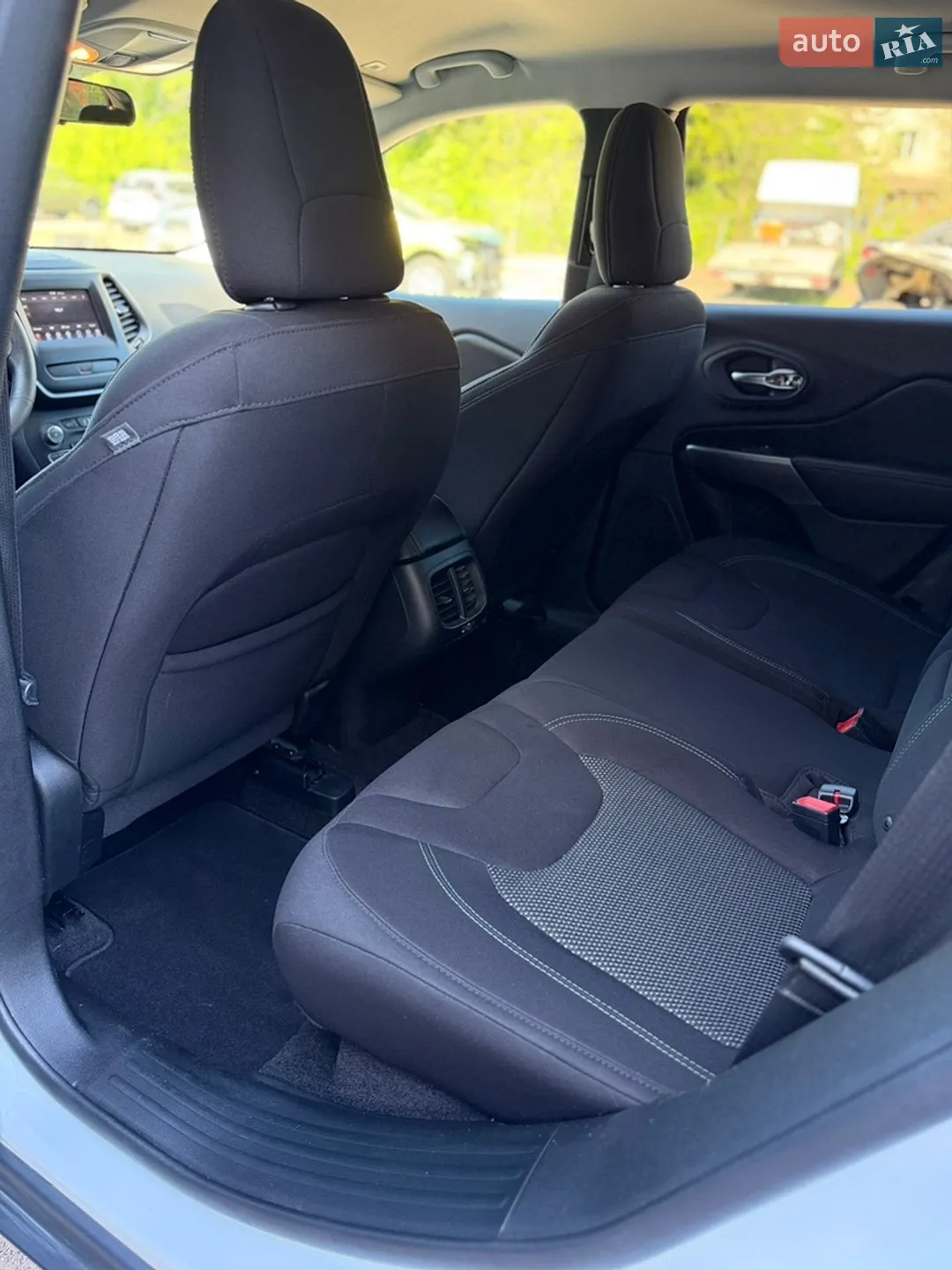 2019 Jeep Cherokee - мініатюра 67