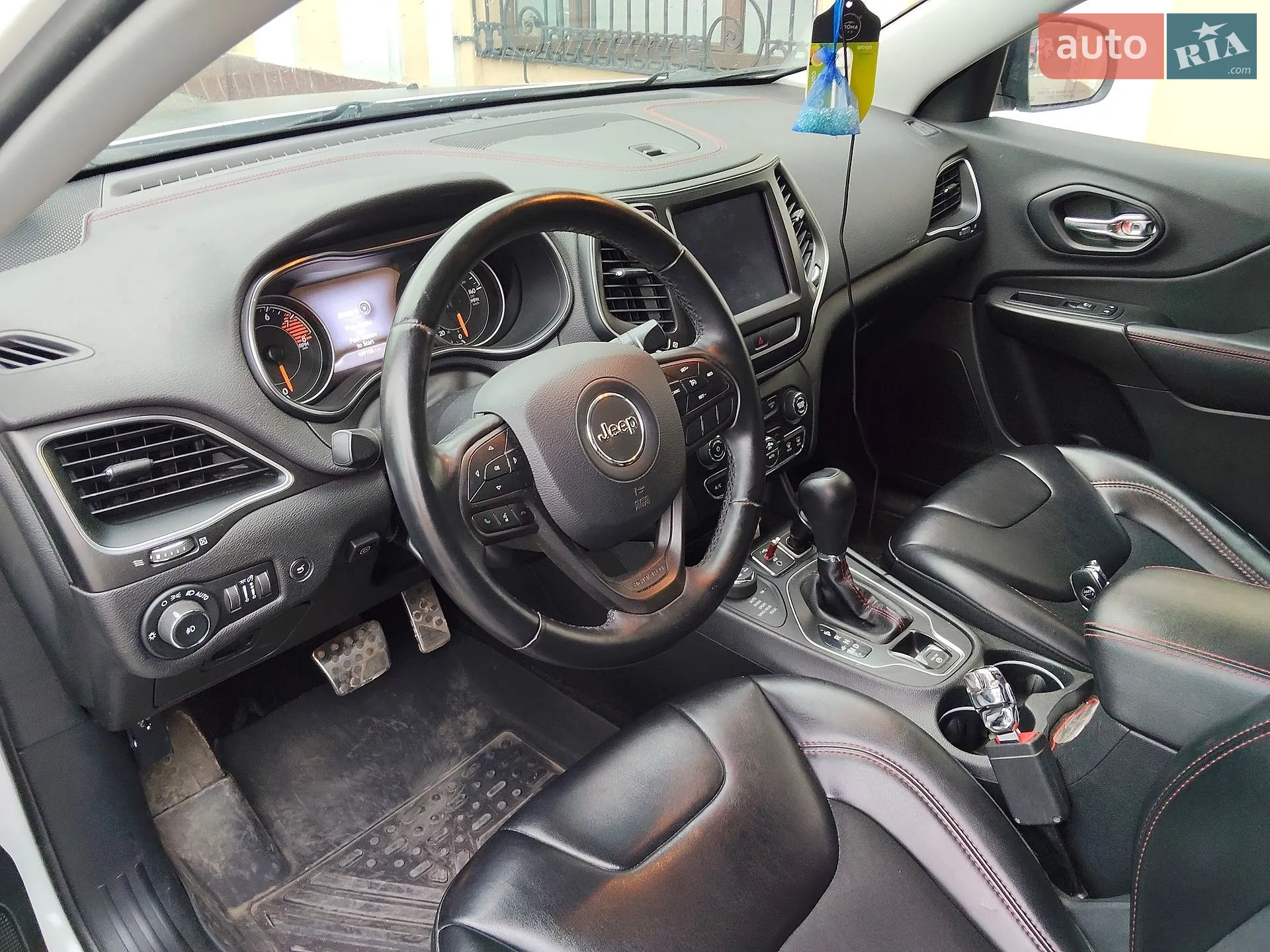 2019 Jeep Cherokee - мініатюра 10