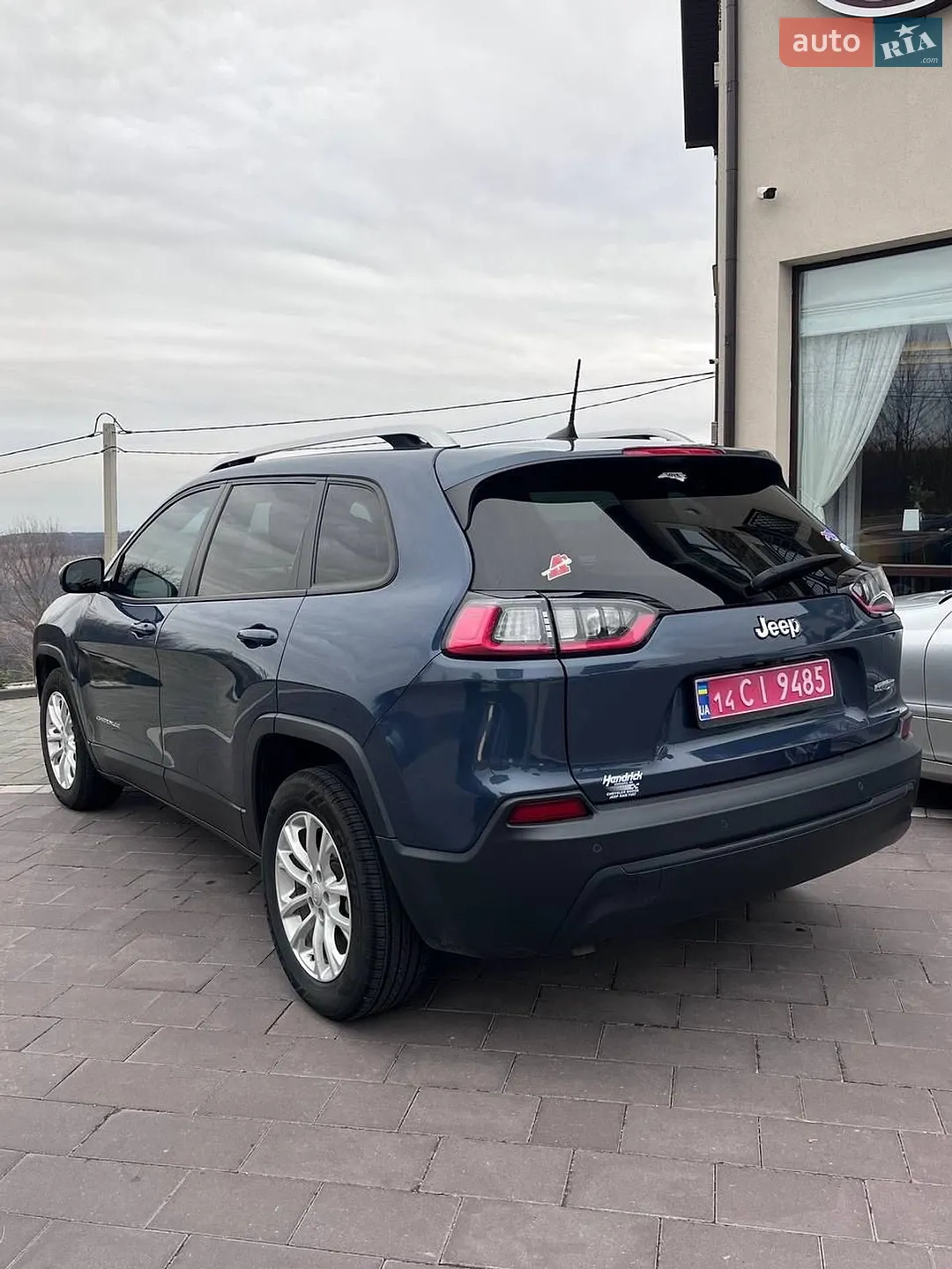 2020 Jeep Cherokee - мініатюра 25
