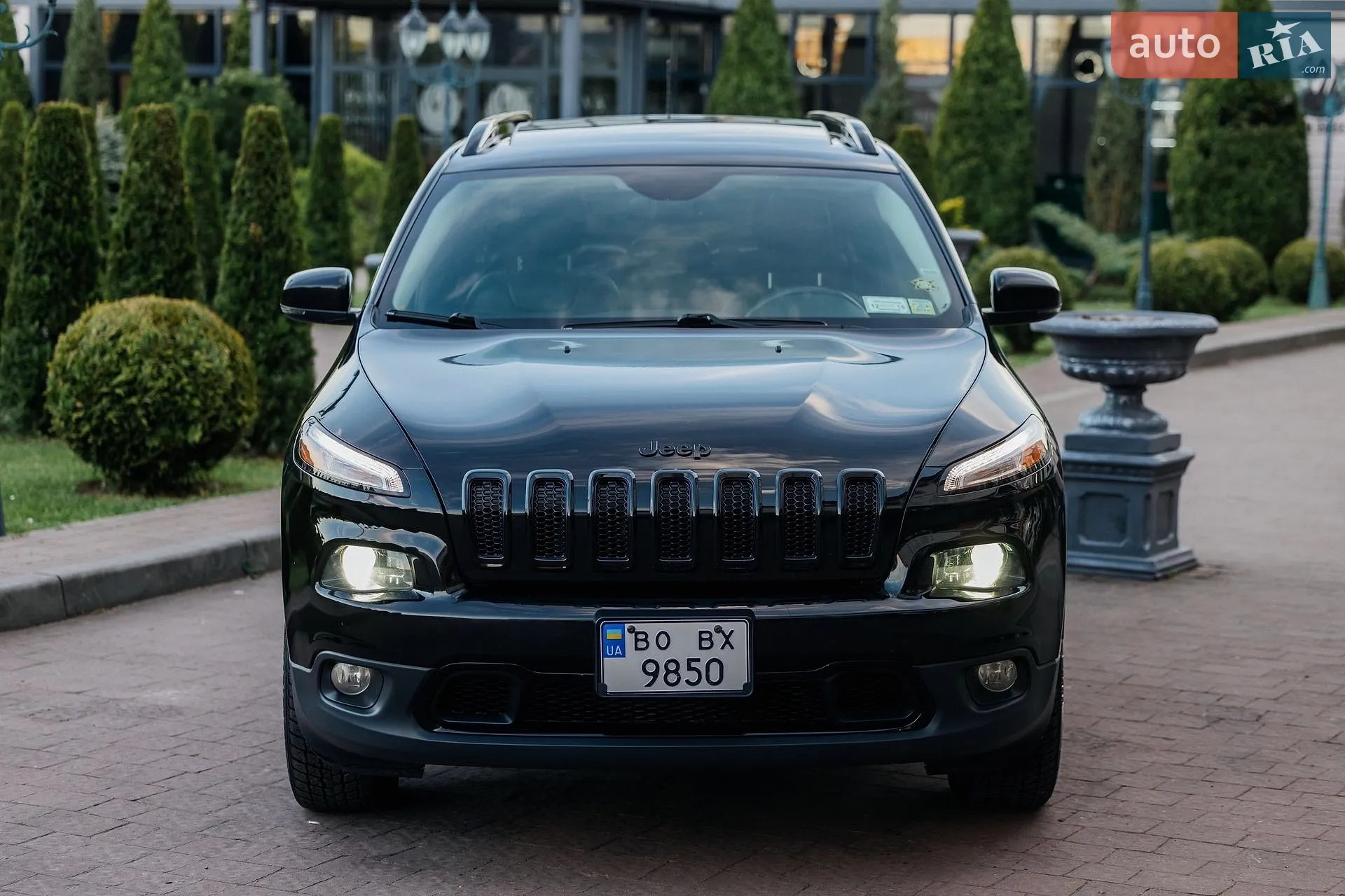 2016 Jeep Cherokee - мініатюра 14