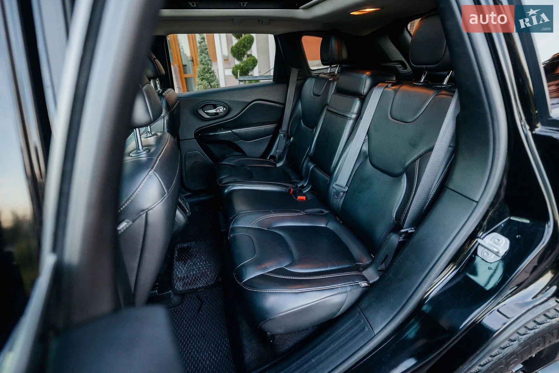 2016 Jeep Cherokee - мініатюра 48