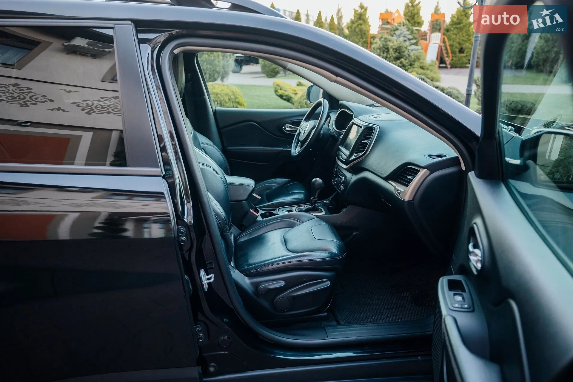 2016 Jeep Cherokee - мініатюра 49