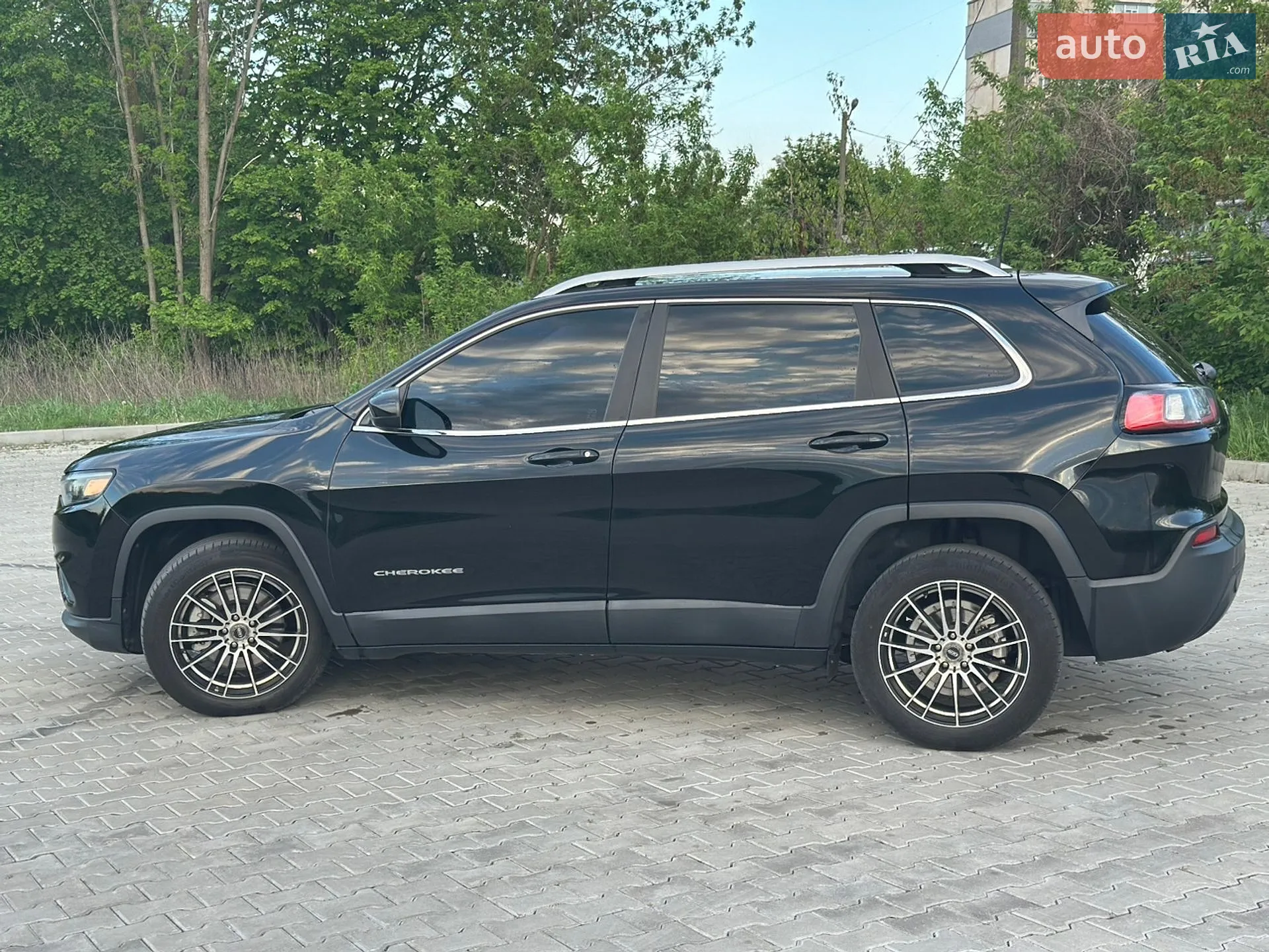 2018 Jeep Cherokee - мініатюра 21