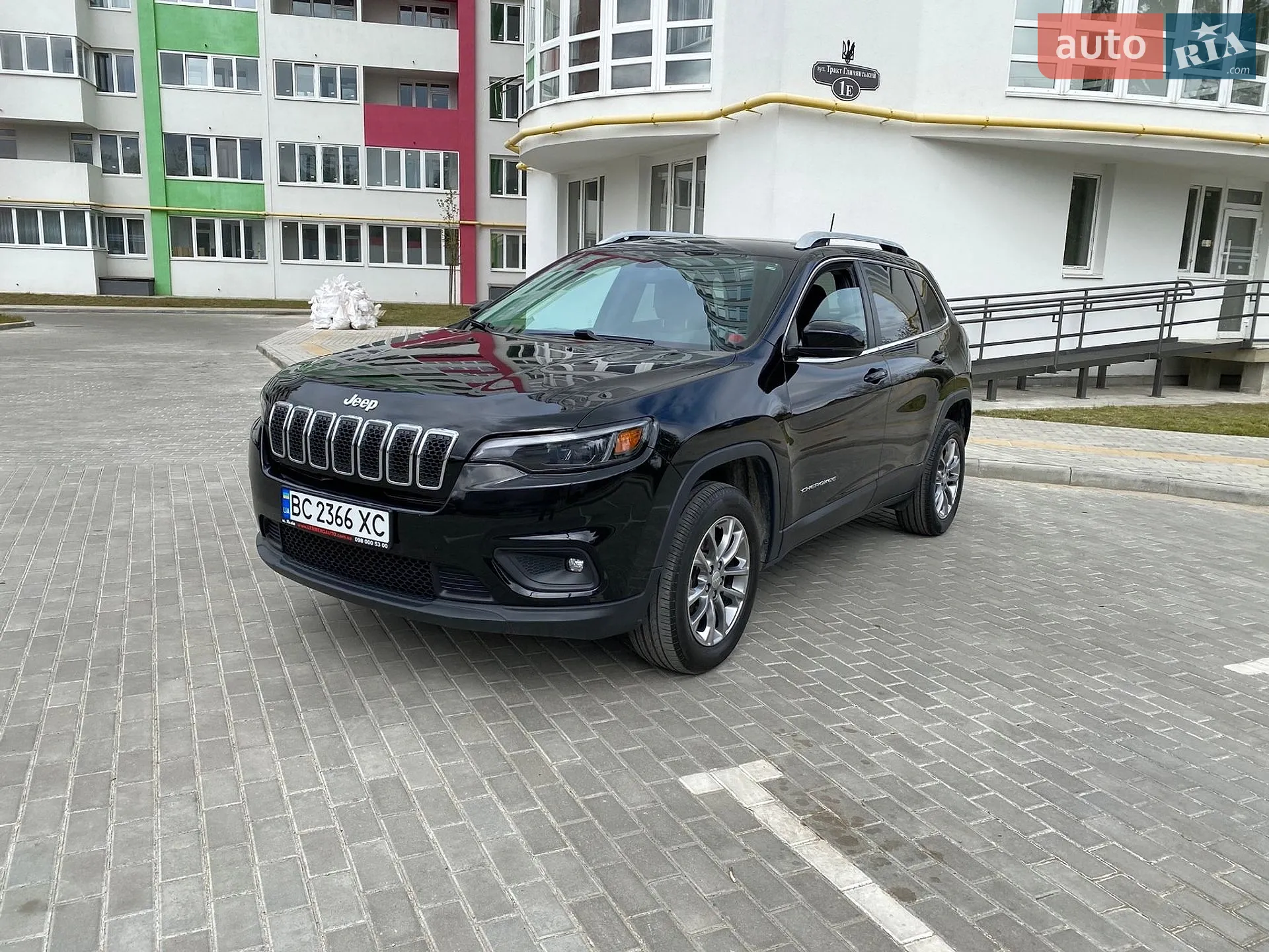 2019 Jeep Cherokee - мініатюра 3