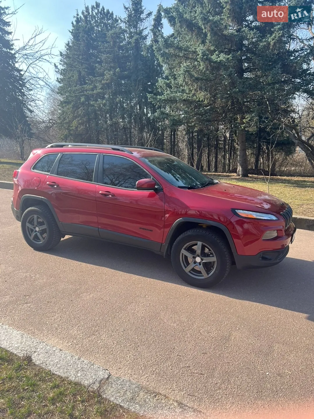 2015 Jeep Cherokee - мініатюра 2