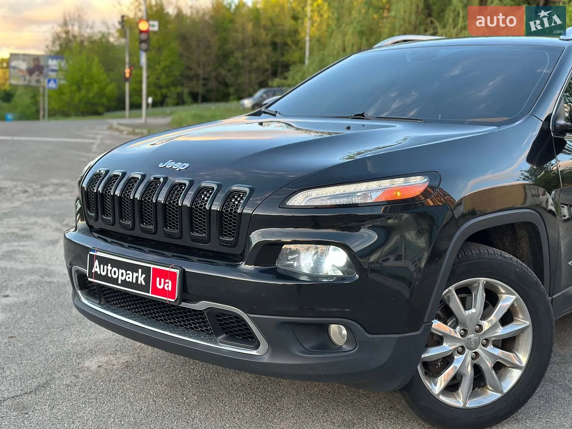 2015 Jeep Cherokee - мініатюра 2
