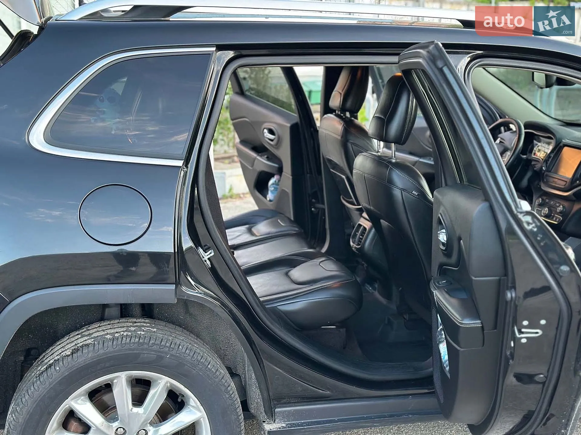 2015 Jeep Cherokee - мініатюра 22