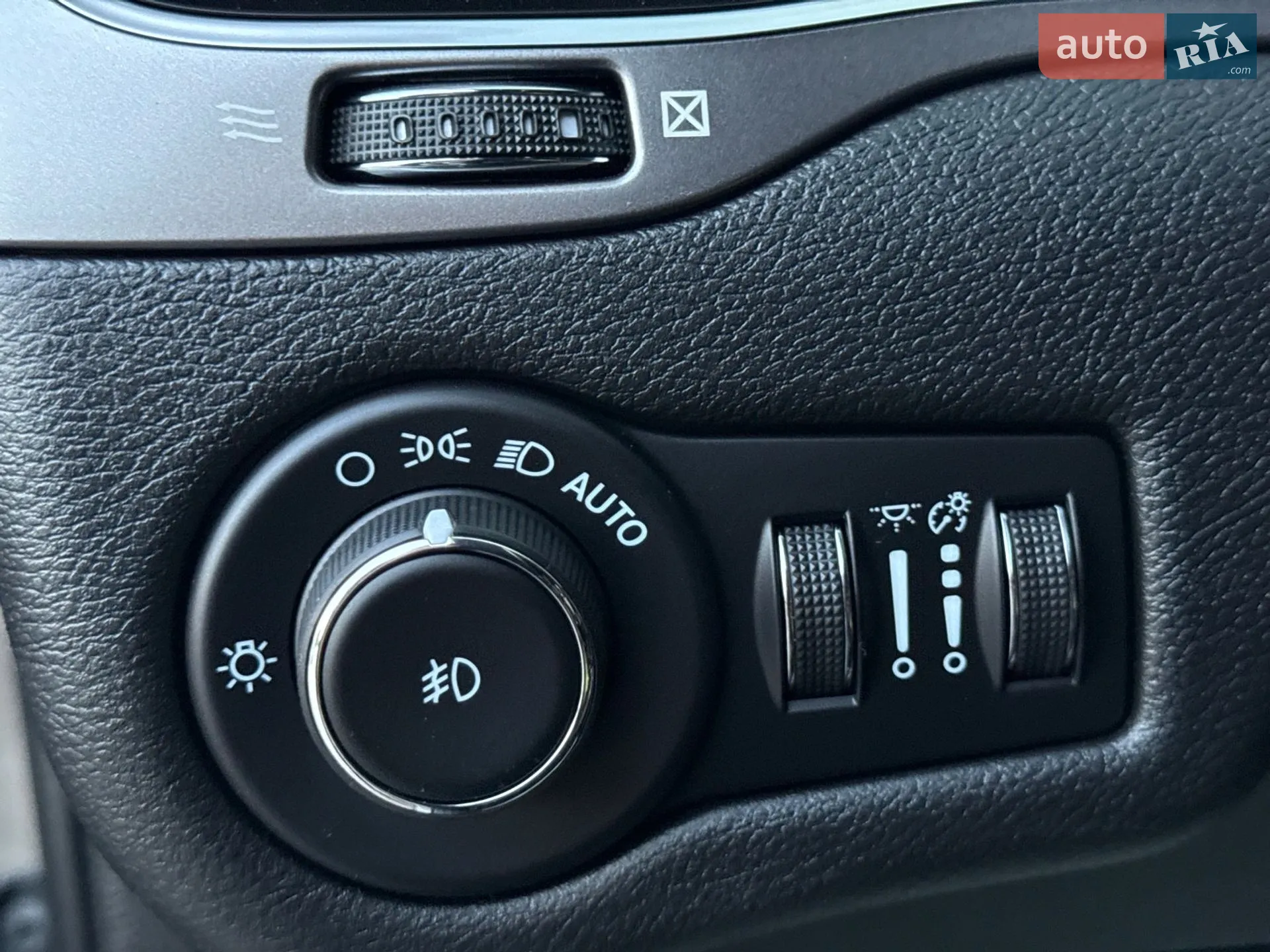 2021 Jeep Cherokee - мініатюра 20
