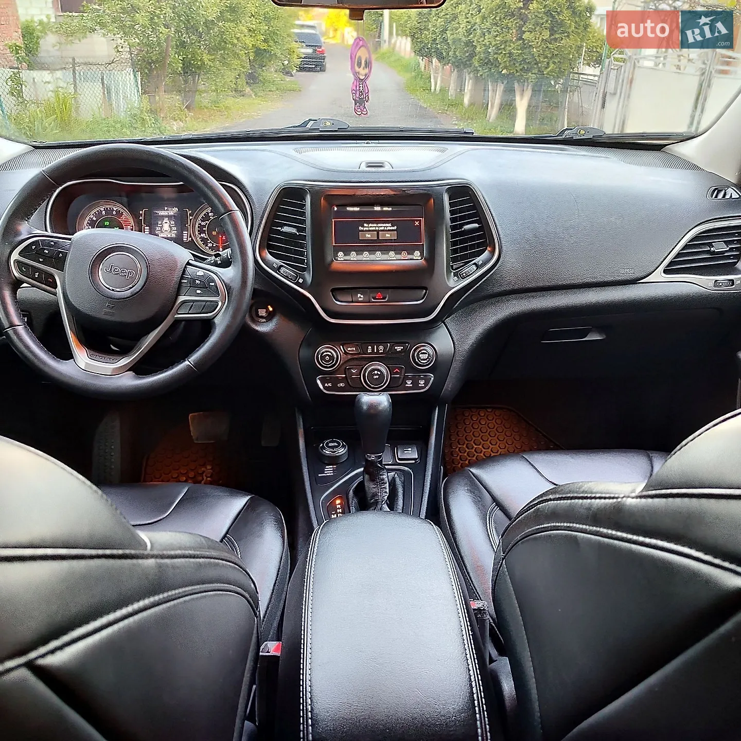2019 Jeep Cherokee - мініатюра 29