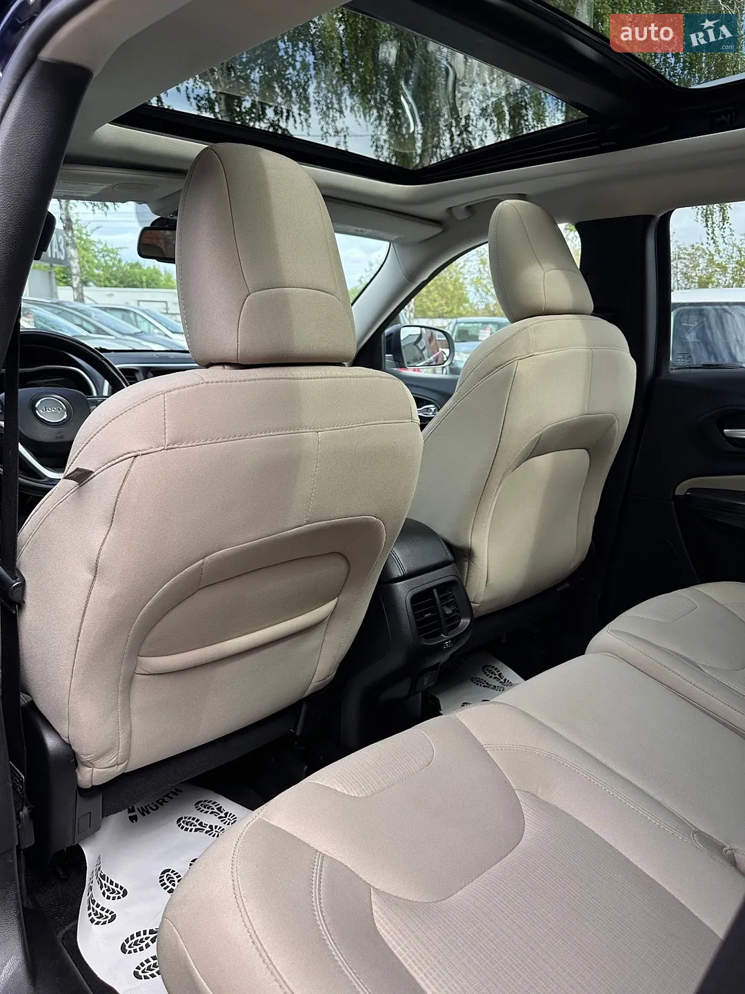 2015 Jeep Cherokee - мініатюра 6