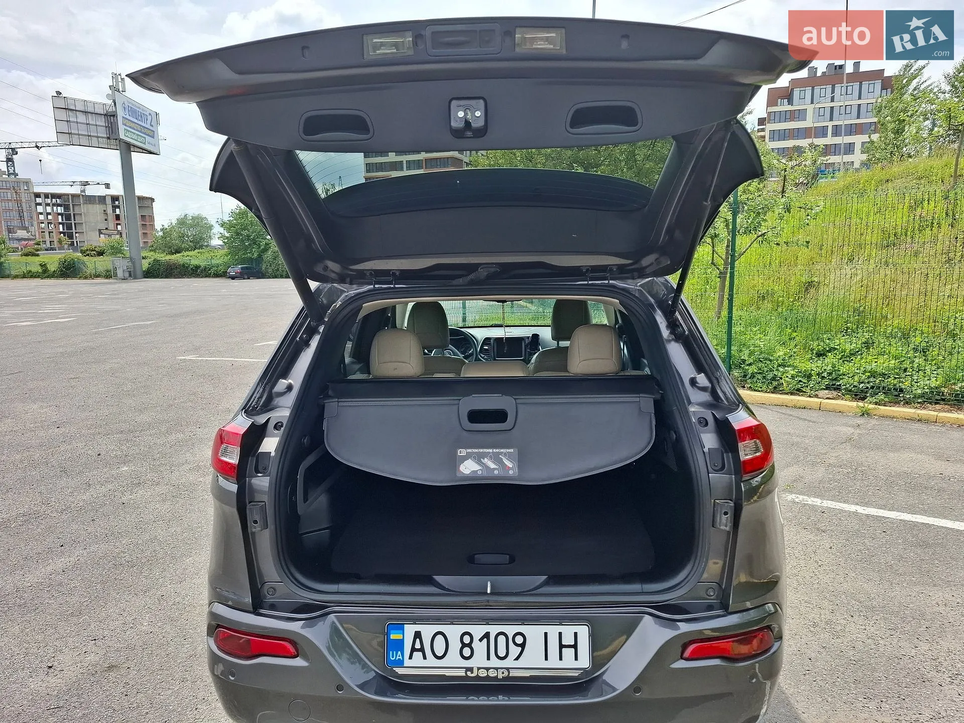 2016 Jeep Cherokee - мініатюра 12