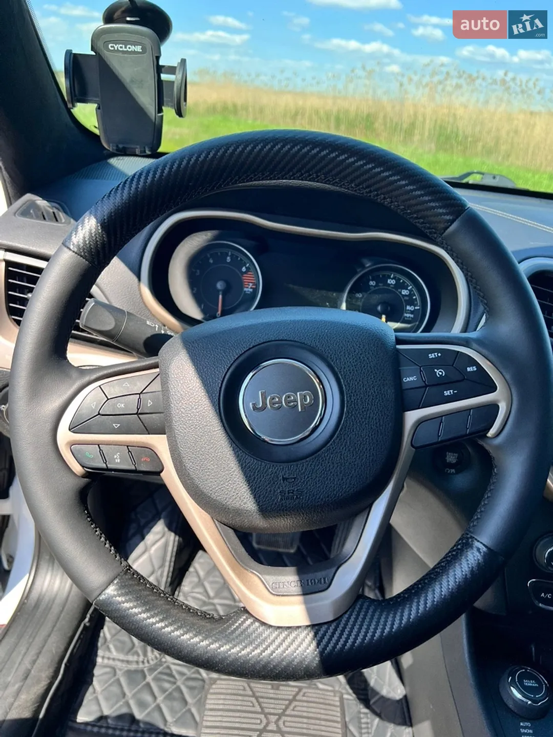 2017 Jeep Cherokee - мініатюра 30