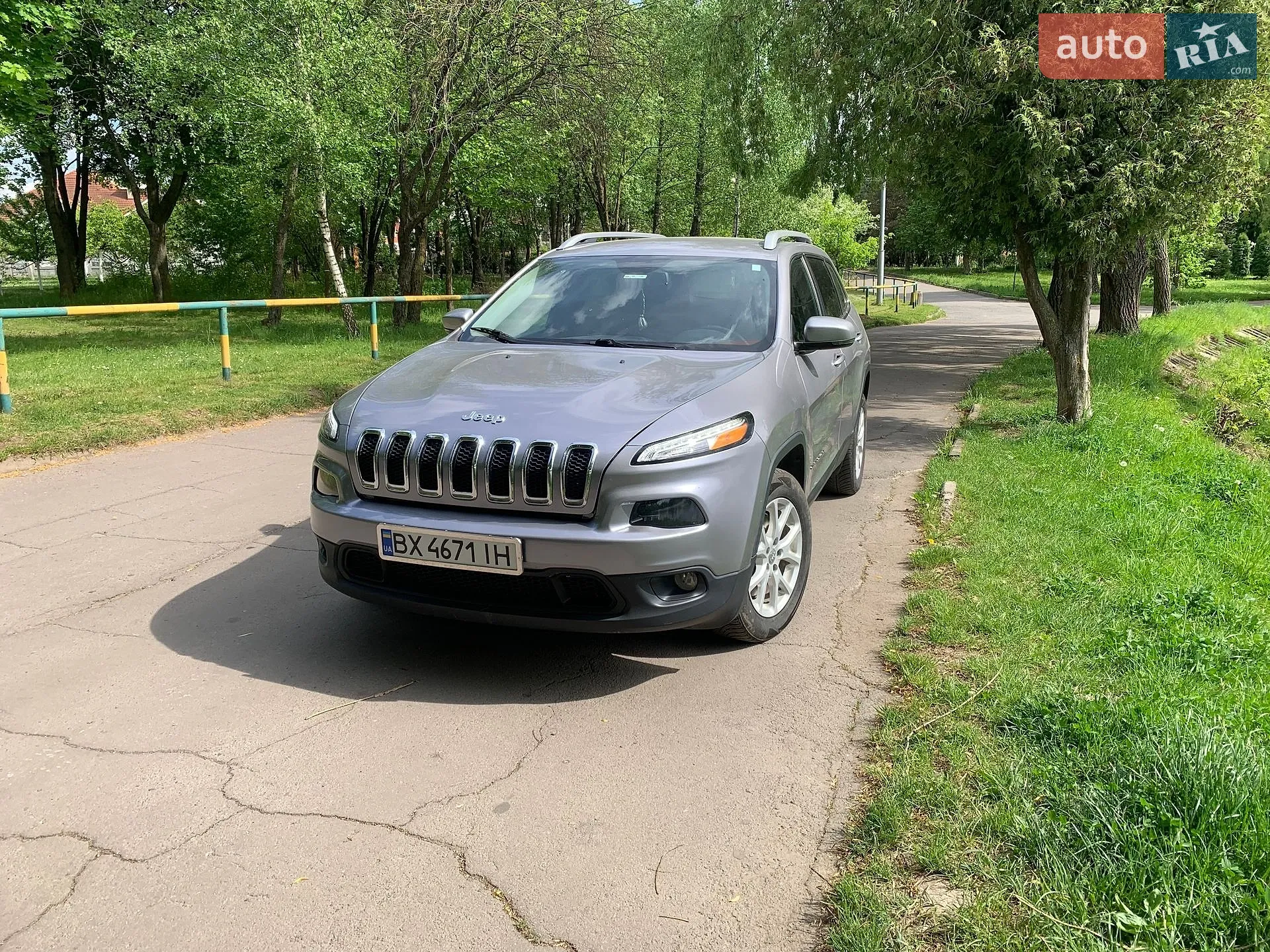 2017 Jeep Cherokee - мініатюра 27