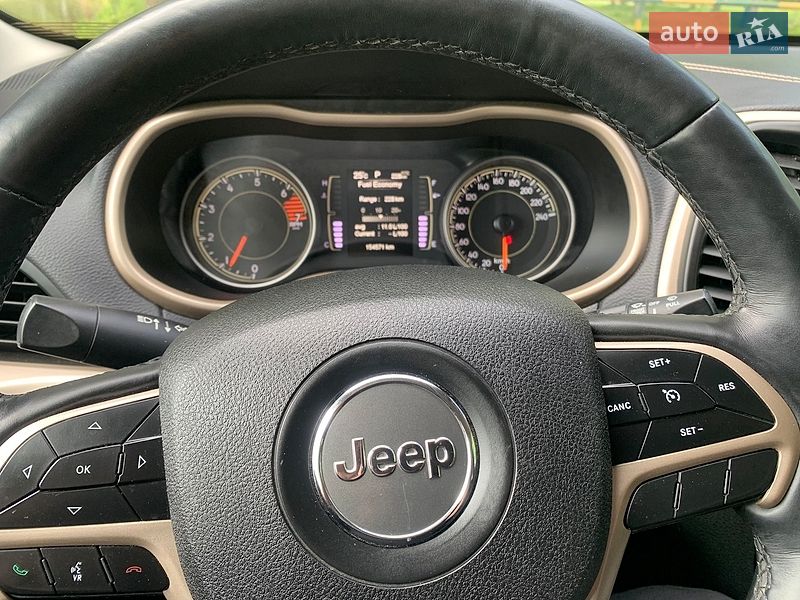 Внедорожник / Кроссовер Jeep Cherokee 2017 в Ровно