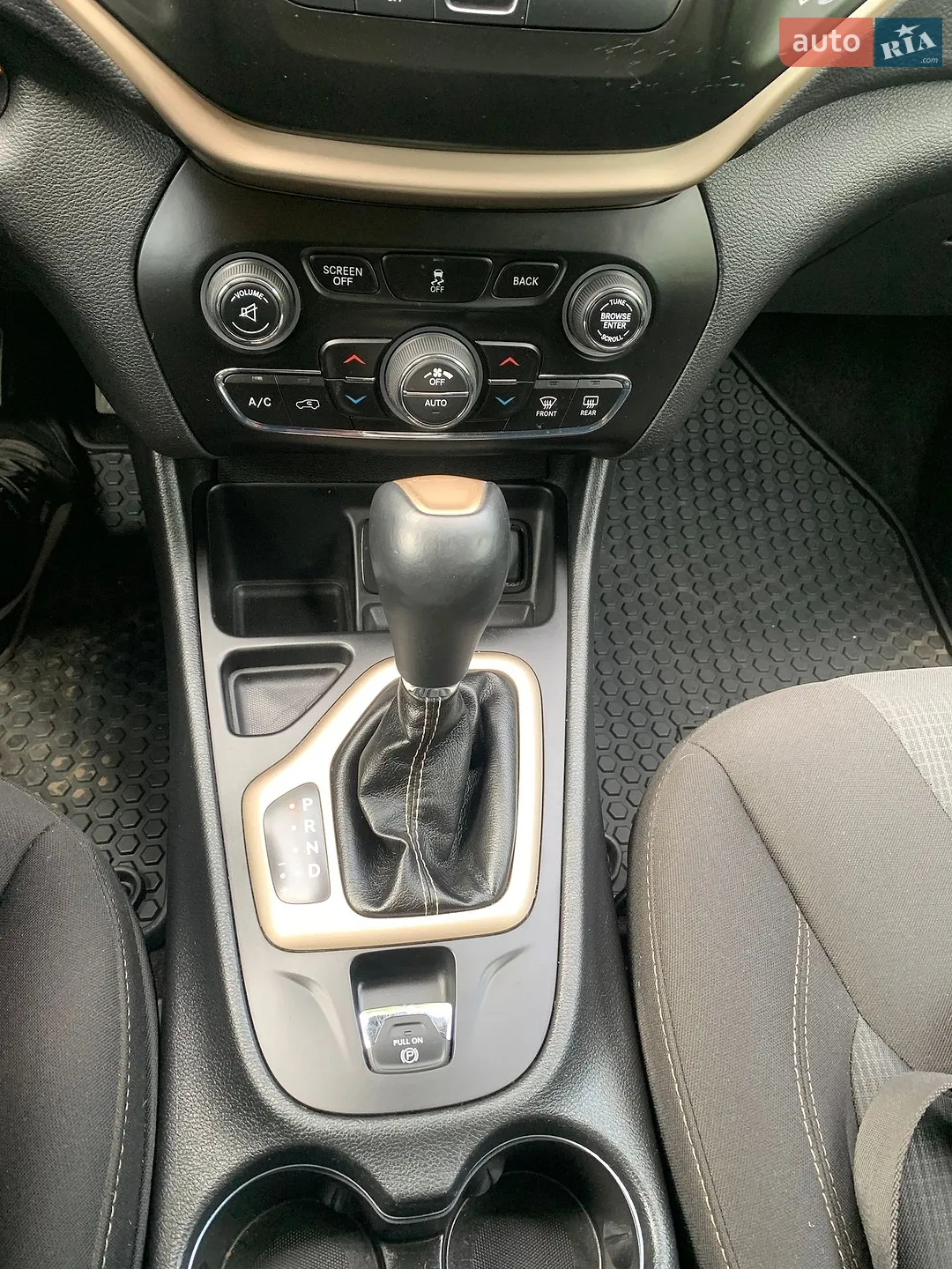 2017 Jeep Cherokee - мініатюра 42